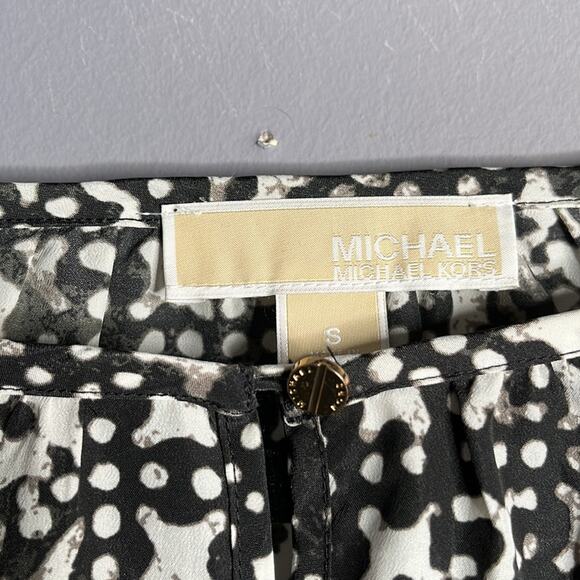 Michael Kors Black and White Geometric Print Keyhole Neck Blouse Size Small - Picture 3 of 10
